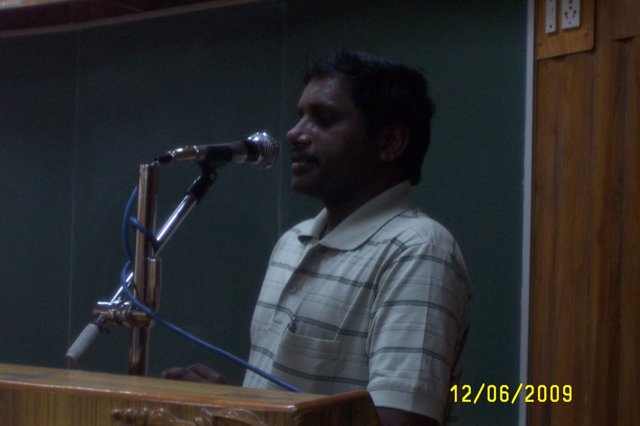 hindiconforenceon12609001.jpg