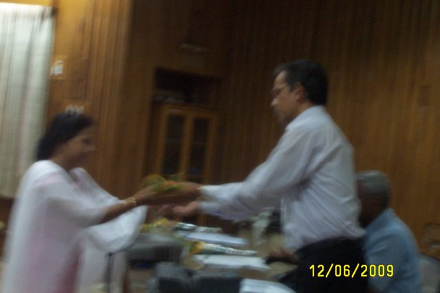 hindiconforenceon12609004.jpg