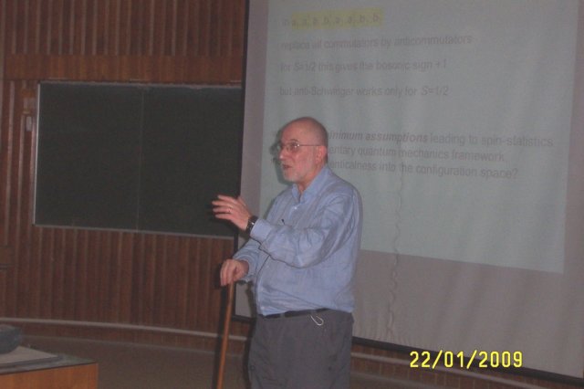 profsirmichelberryvisitinstitute003.jpg