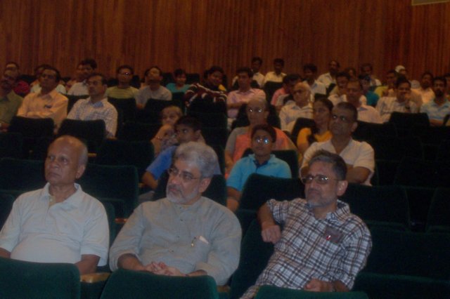 alumniday2007082.jpg