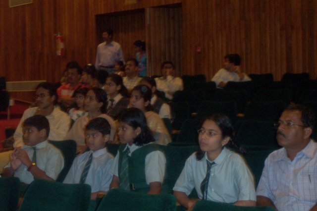 alumniday2007083.jpg