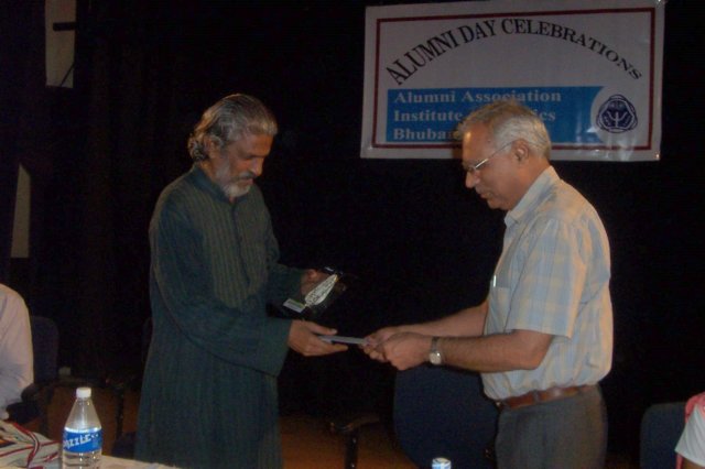 alumniday2007110.jpg