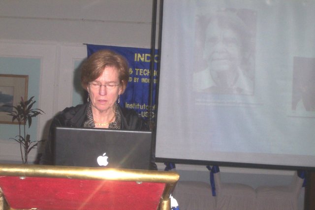 indousworkshop084.jpg