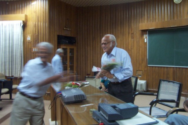 profscphataksuperannuationseminarandfarewellmeeting032.jpg