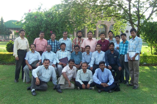 refreshercourse2006anddirectorwelcome004.jpg