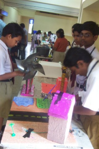 sciencemodelcontest2008004.jpg