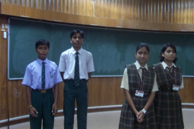 sciencemodelcontest2008042.jpg