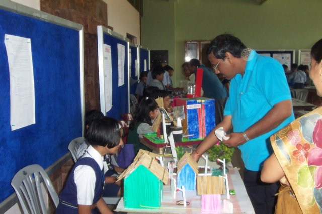 sciencemodelcontest2007002.jpg
