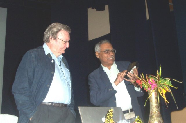 visitofprofcarlorubia013.jpg